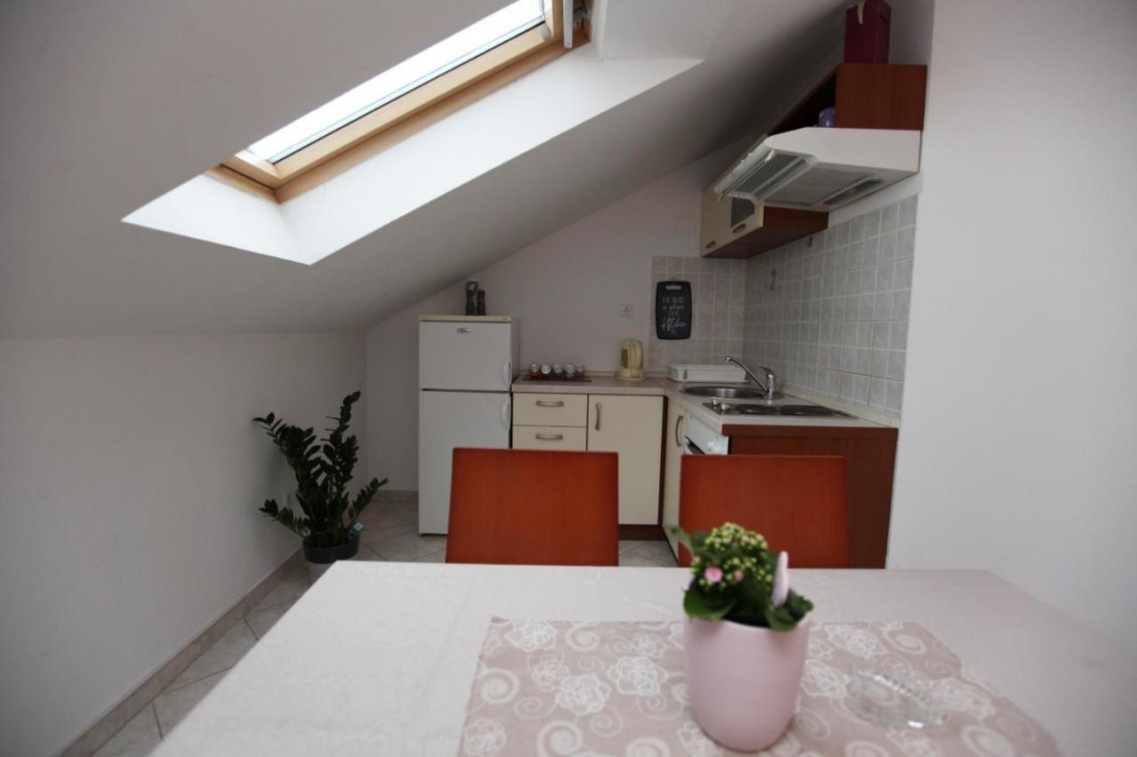 Ferienwohnung Vanja Trogir Exterior foto